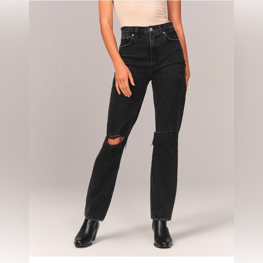 WORN ONCE ABERCROMBIE ULTRA HIGH RISE 90S STRAIGHT SIZE 27 S